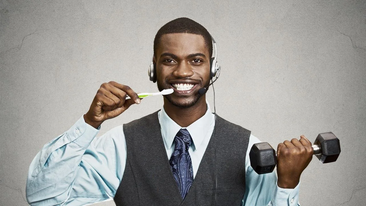 Multitasking mambo dance